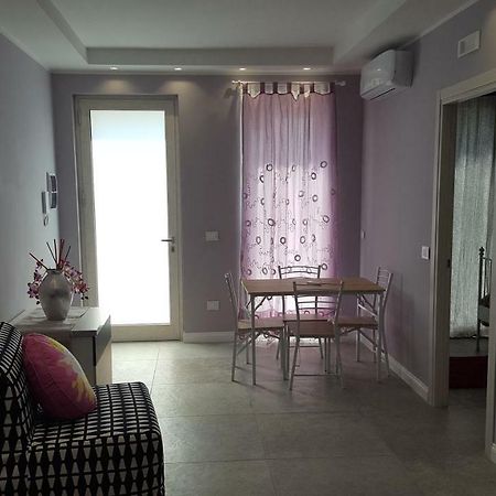 Afrodite Suites Deluxe 아그로폴리 외부 사진