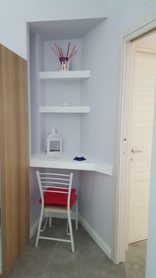 Afrodite Suites Deluxe 아그로폴리 외부 사진