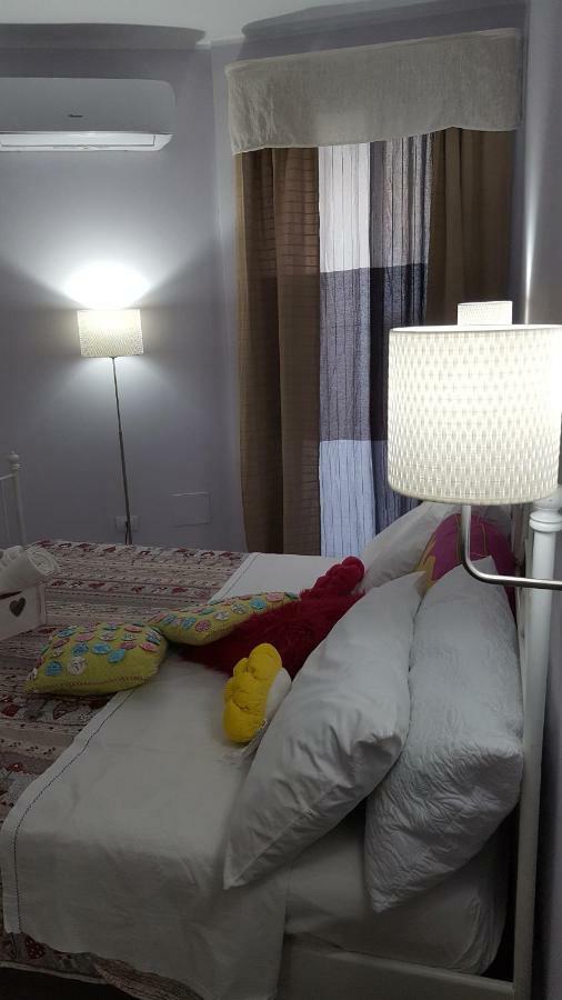 Afrodite Suites Deluxe 아그로폴리 외부 사진